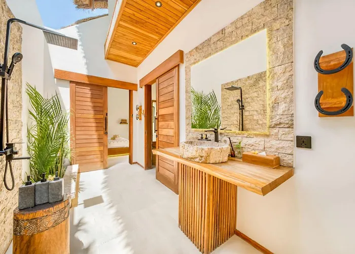 El Gaucho: Brand New 9bdr Prime Location