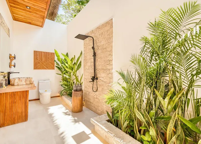 El Gaucho: Brand New 9bdr Prime Location