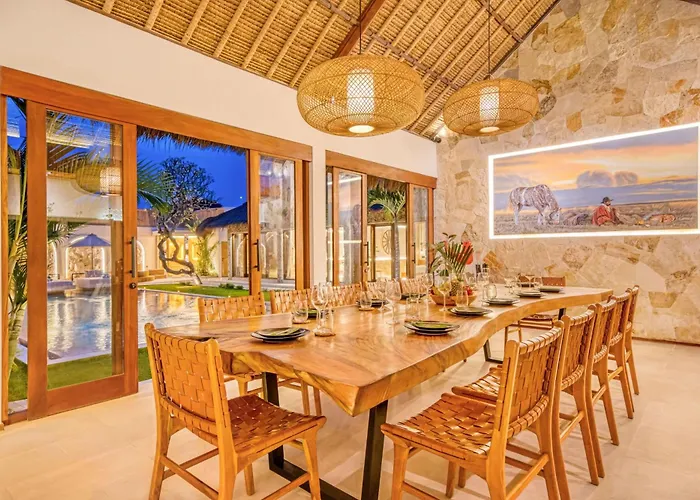 El Gaucho: Brand New 9bdr Prime Location
