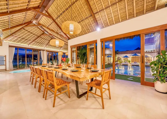 Villa El Gaucho: Brand New 9bdr Prime Location